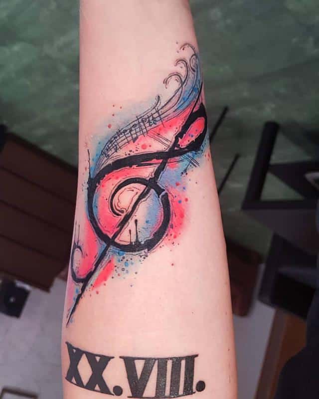 Diseño de tatuaje de clave 6