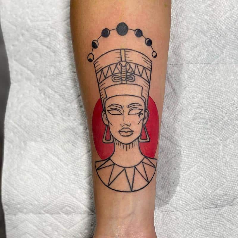 Tatuaje Nefertiti 2