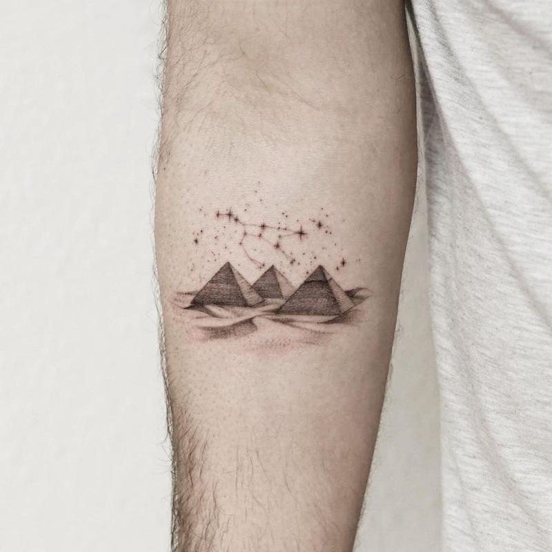 Pirámide Tatuaje 6