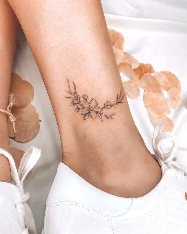 Tatuajes en la pierna para niñas 2