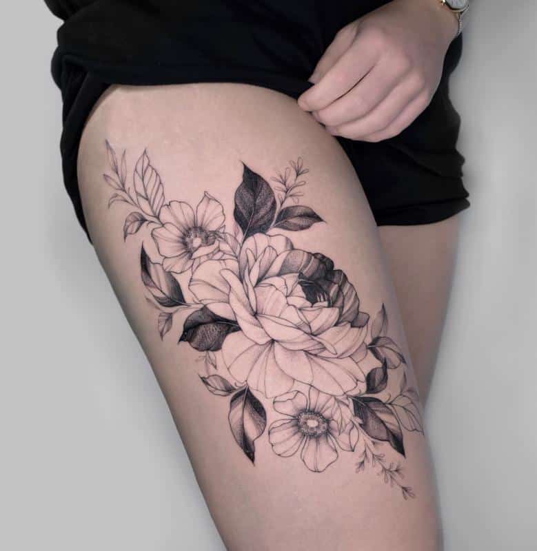 Tatuaje floral para niñas 2