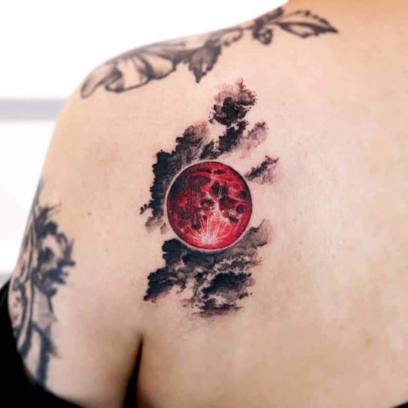 Tatuaje de luna llena 3