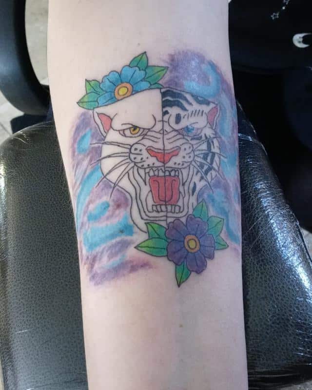 Tatuaje de gato que brilla en la oscuridad 2