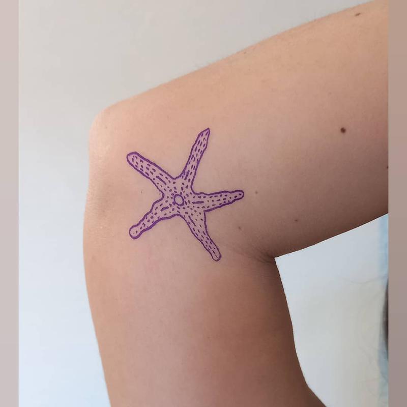 Lindos tatuajes de estrellas de mar 2