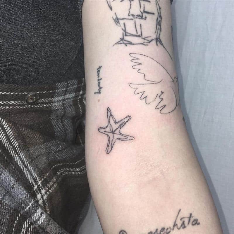 Tatuajes de estrellas de mar con frases 3