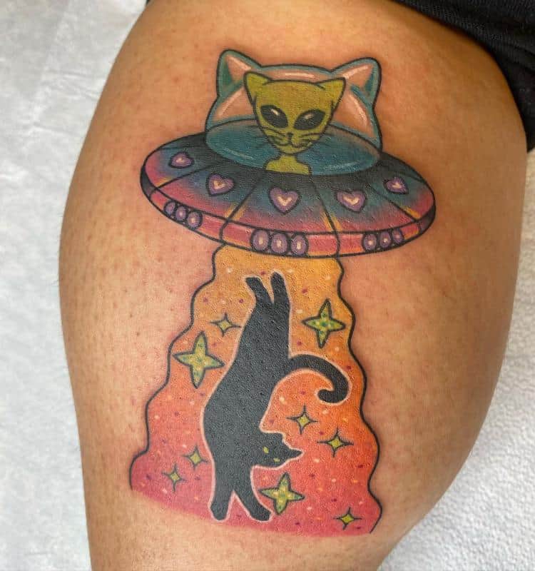 ¿Extraterrestres y gatos?  ¡Sí por favor!