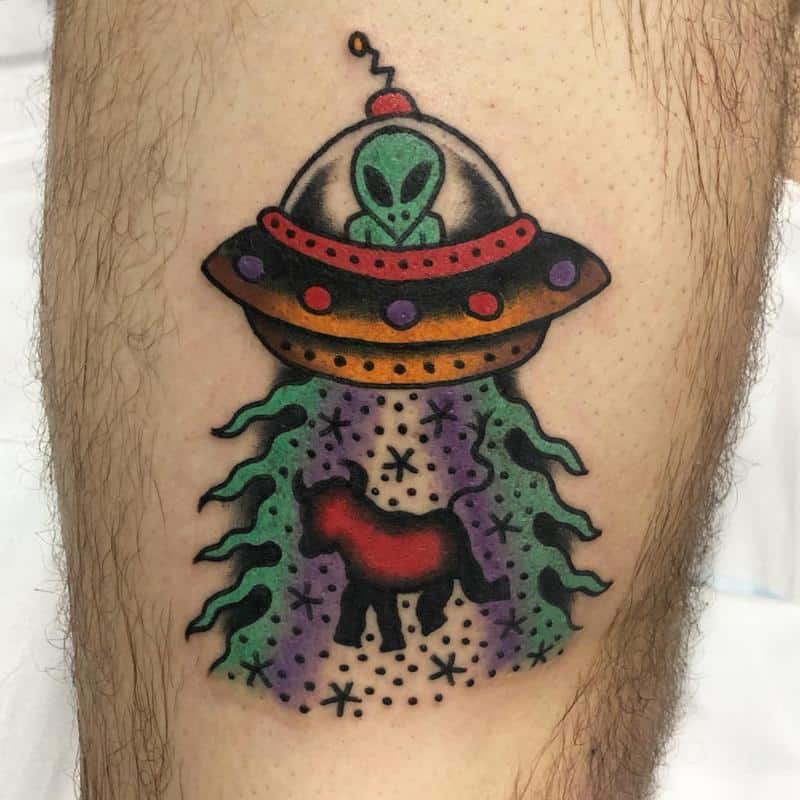 Historias de ovnis en tatuajes alienígenas 2