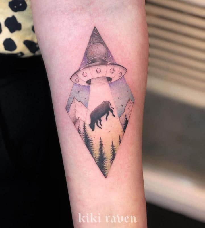 Historias de ovnis en tatuajes alienígenas 3