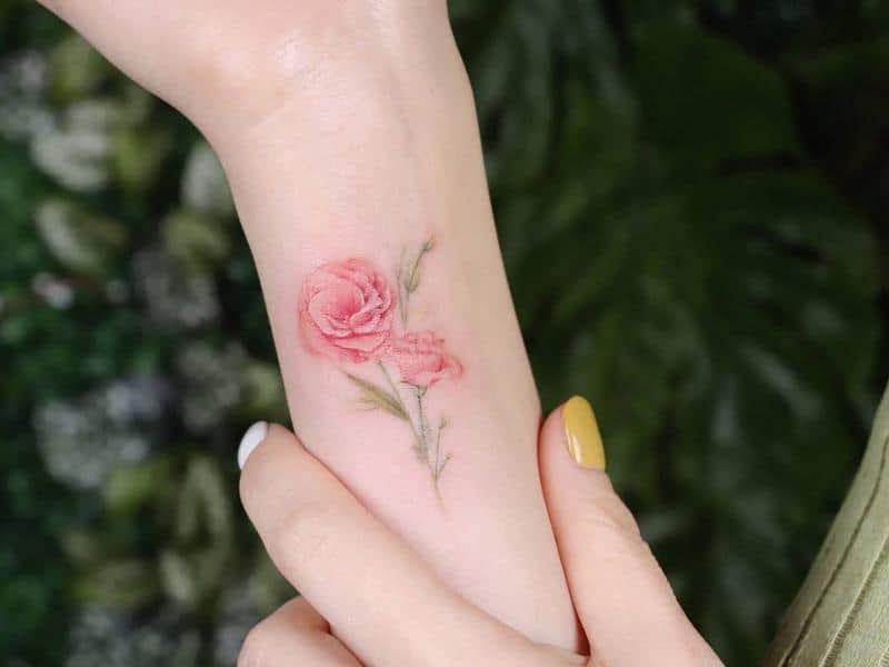 Tatuaje de flor de lisianthus 2