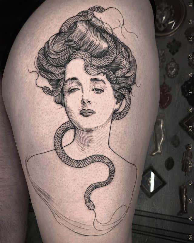 Tatuaje Medusa Realista 1