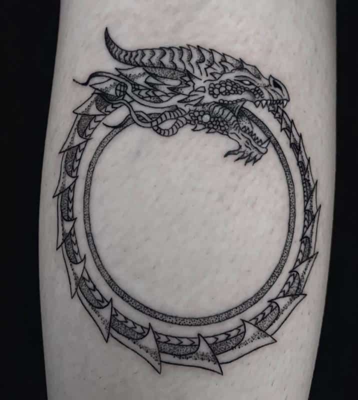 Tatuaje de dragón ouroboros 1