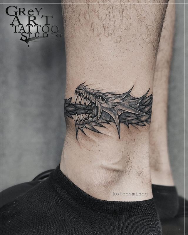 tatuaje de dragón ouroboros 3
