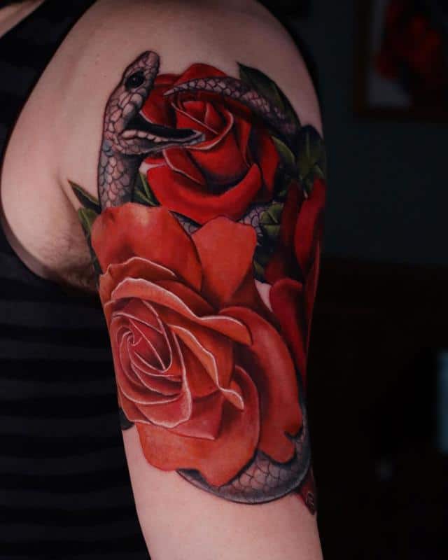 Tatuaje de flor de Ouroboros3
