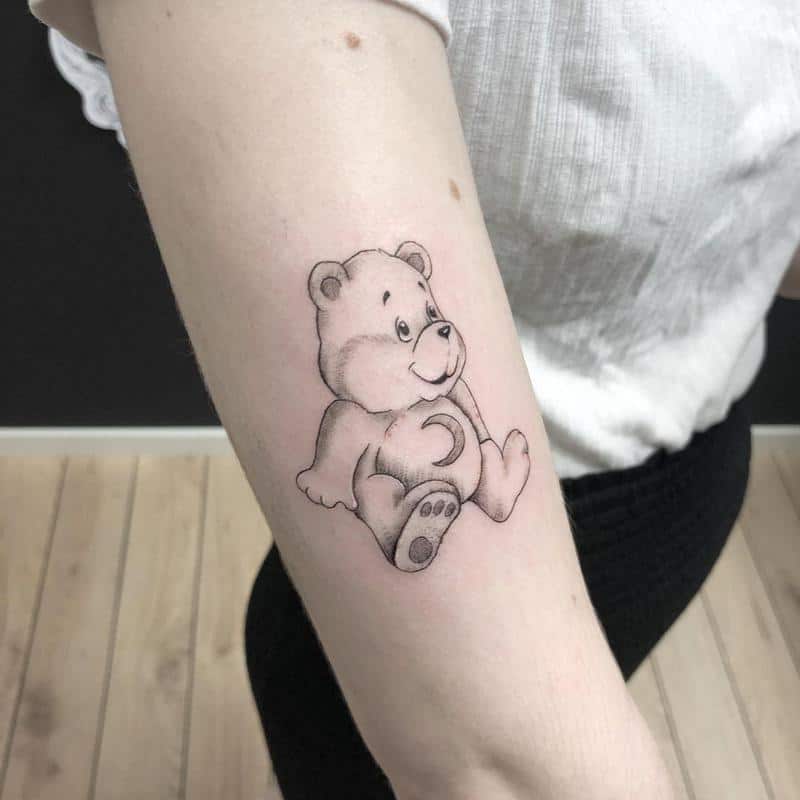 Pequeño tatuaje de oso 2