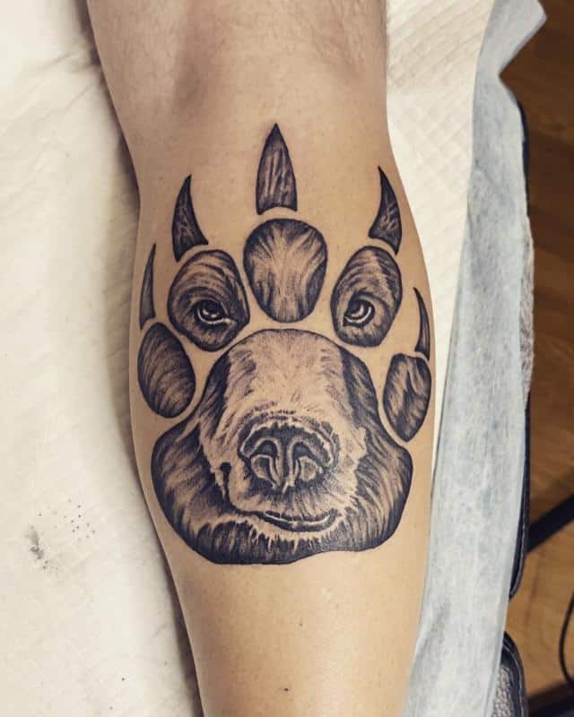 Tatuaje de garras de oso 1
