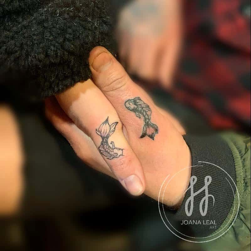 Tatuaje de pareja de peces koi