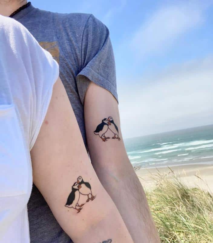 Tatuaje de pareja de pájaros del amor
