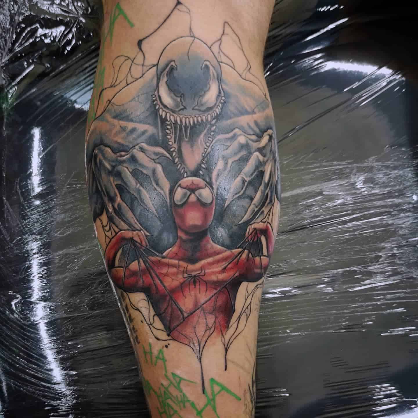 Spiderman veneno tatuaje 2