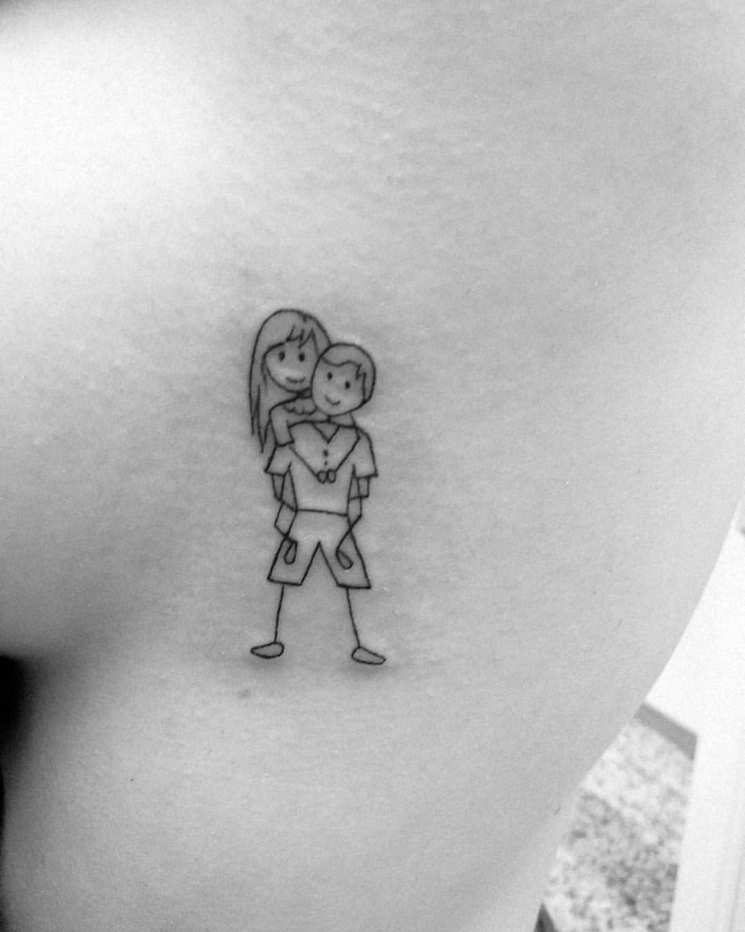 Tatuaje infantil de hermano y hermana 1