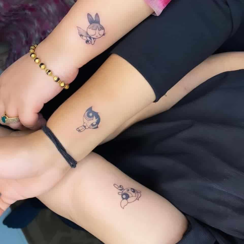 ¿Los tatuajes de hermano y hermana tienen que ser idénticos 4?