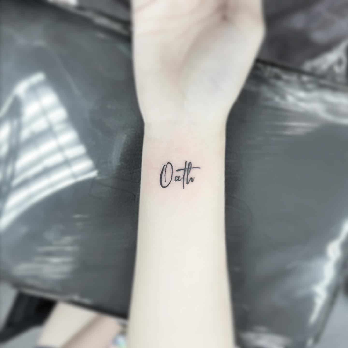 Tatuaje de una sola palabra 5