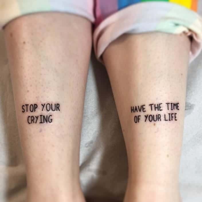 Cita tatuaje en la pierna 2