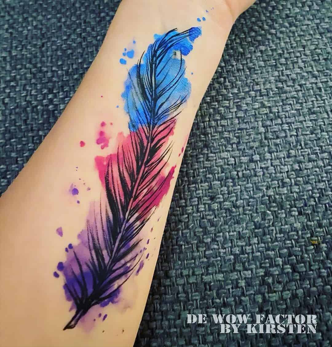 Tatuaje de pluma de acuarela 1