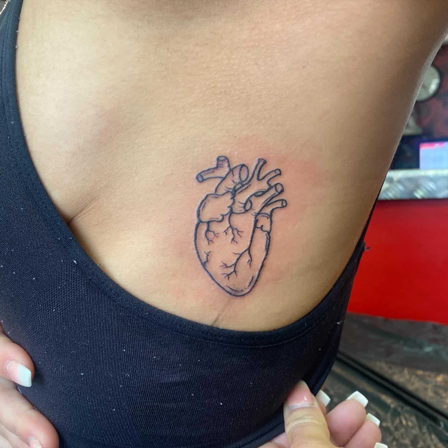 Tatuaje del lado del corazón 3