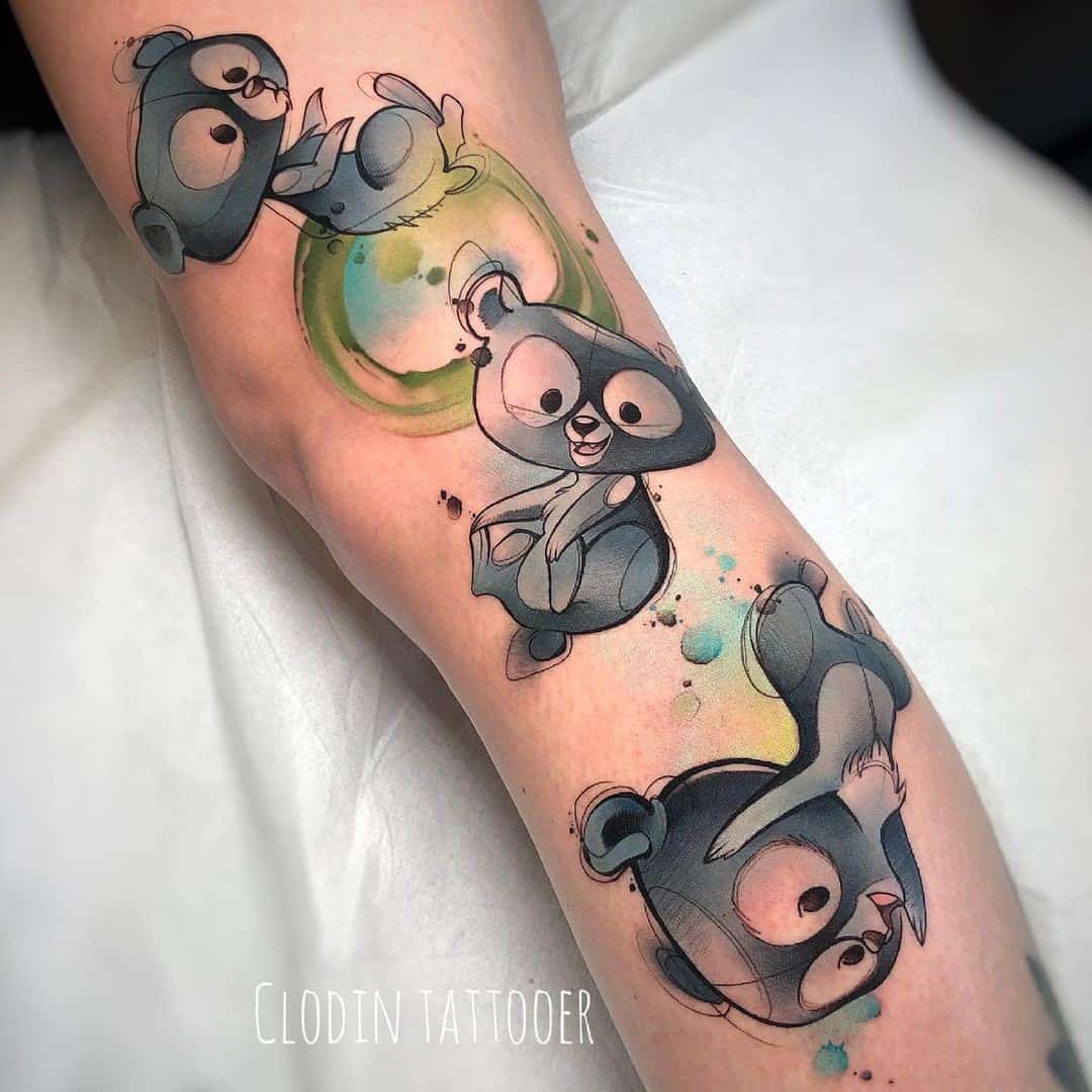 Tatuaje divertido de la familia Koala