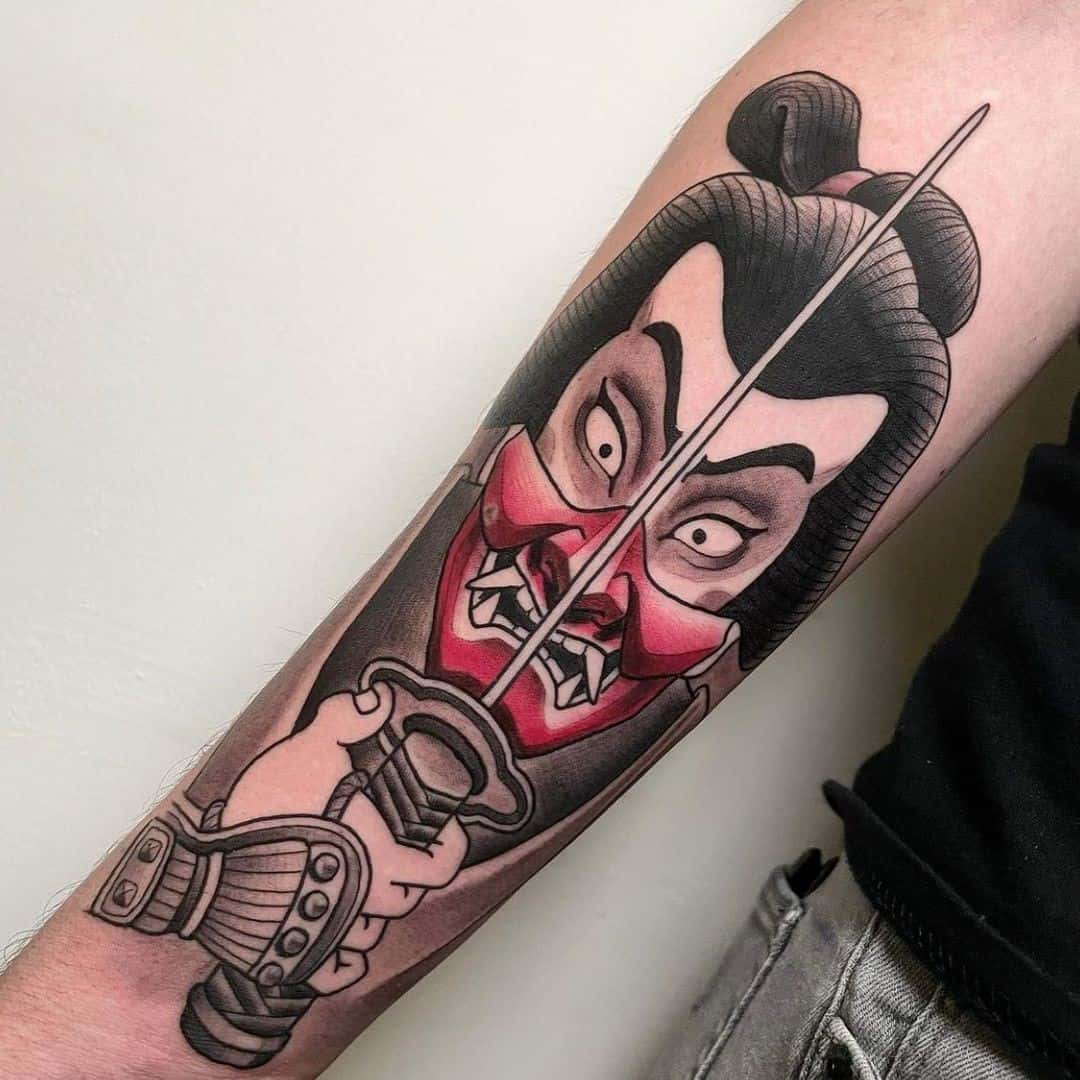 Samurai cabeza tatuaje espada impresión 