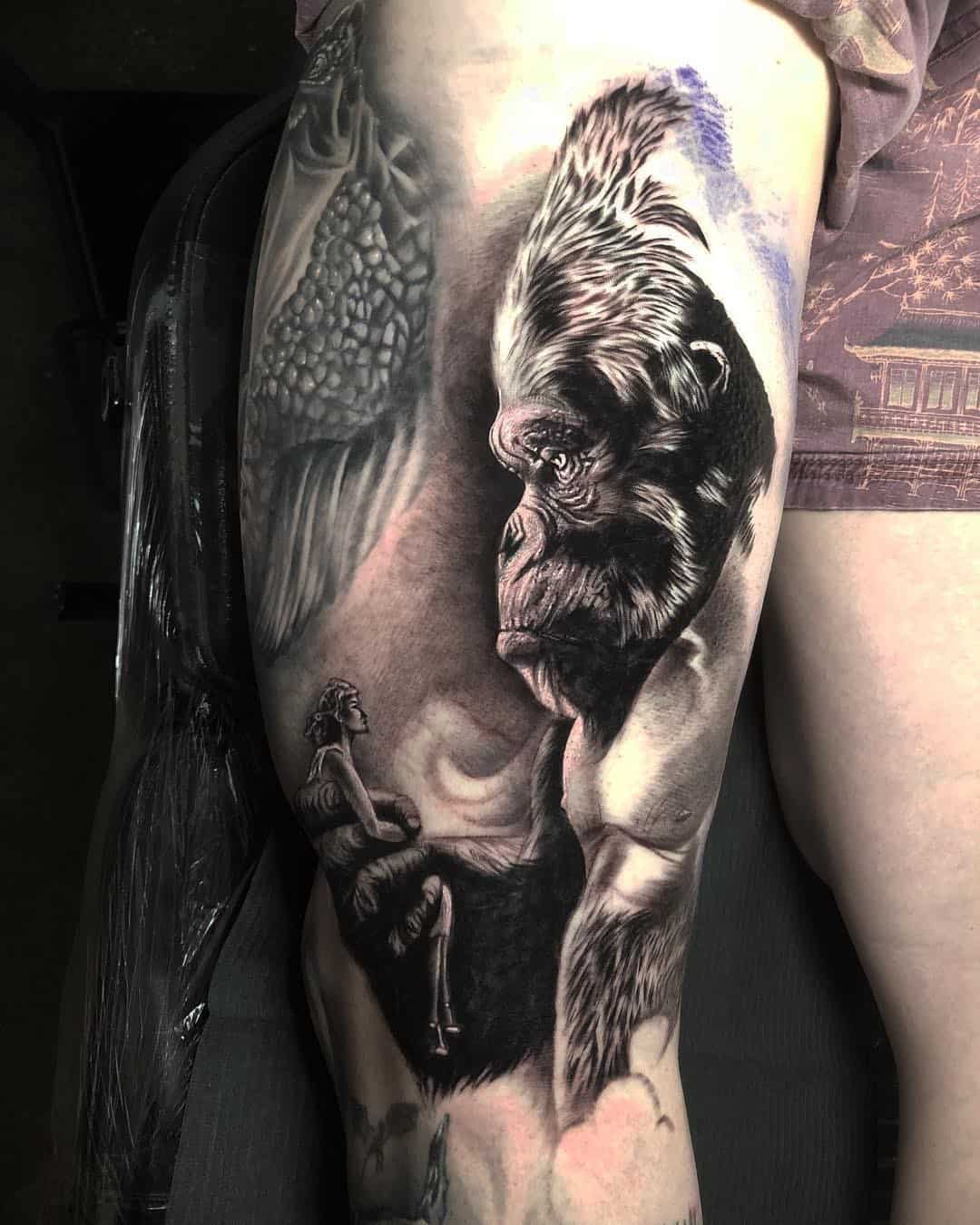 Idea de tatuaje de King Kong enojado