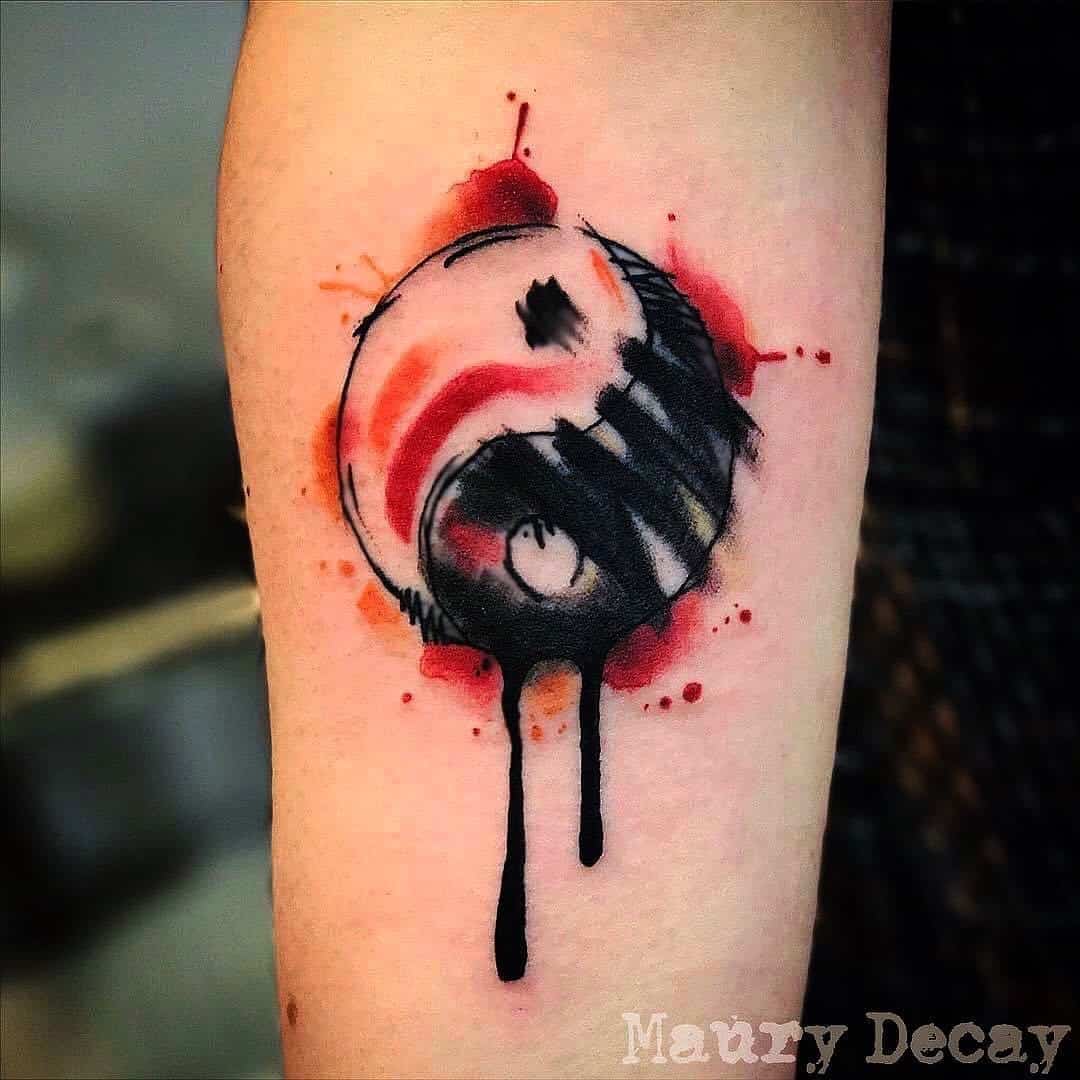 Tatuaje De Yin Yang Salpicado De Color