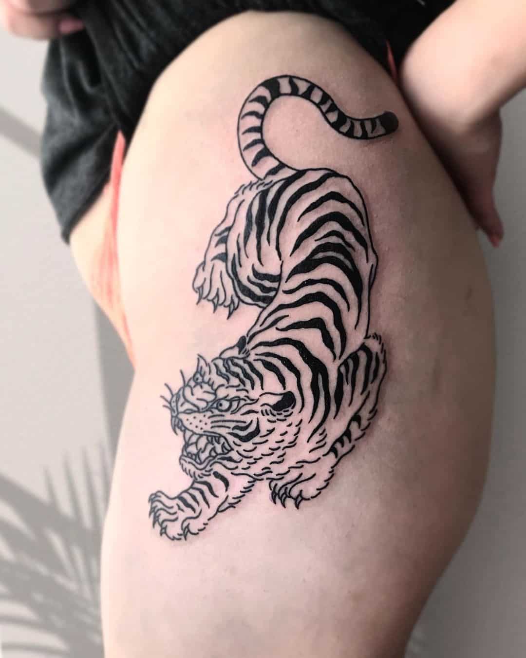 Idea de tatuaje de tigre blanco