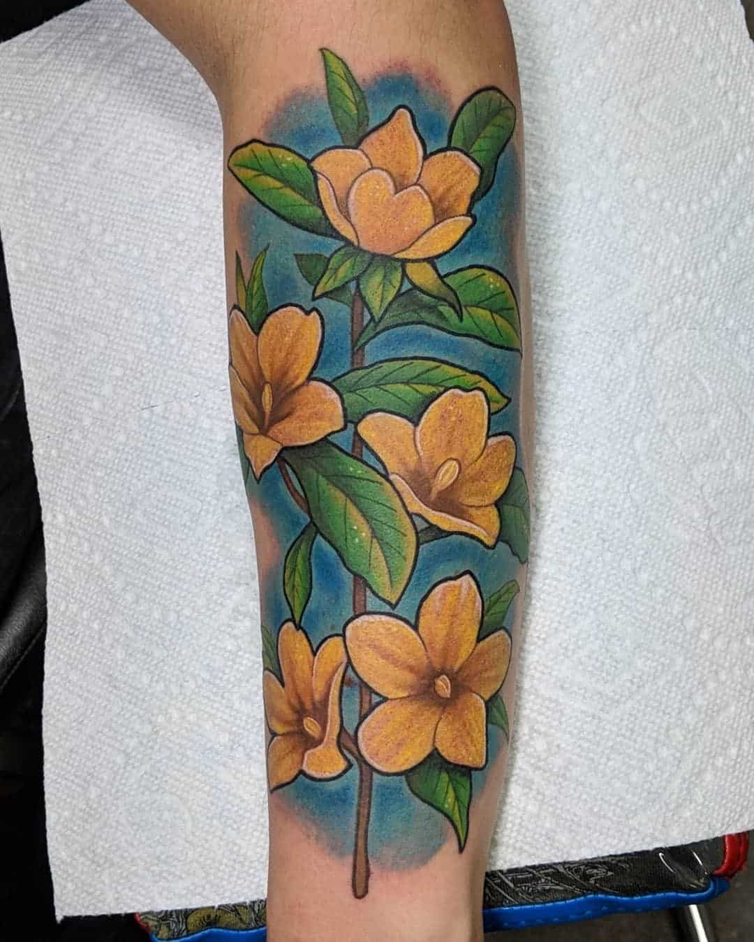 Tatuaje de flor de jazmín amarillo 