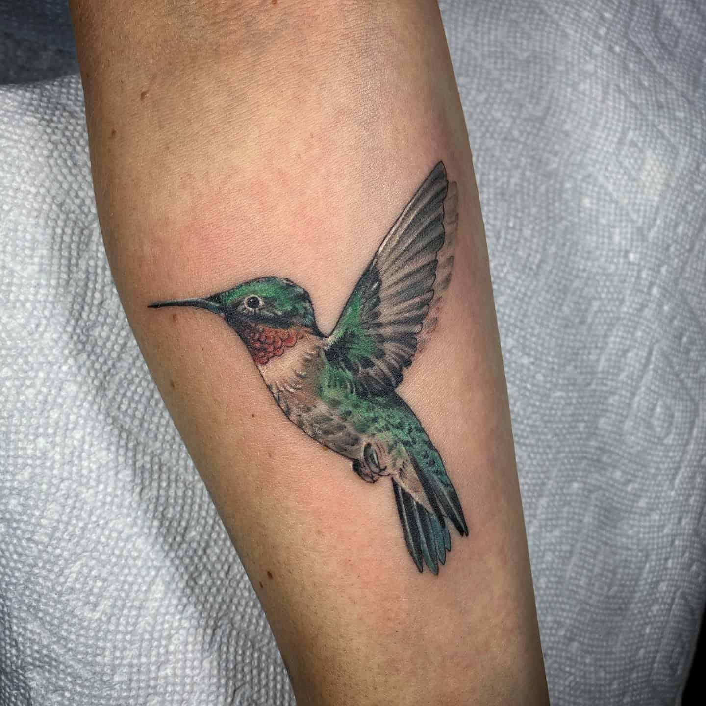 Significado de los tatuajes de colibrí 2