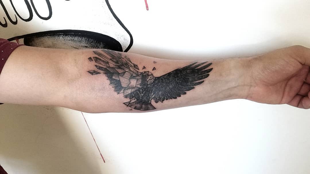 Tatuajes geométricos de aves 3