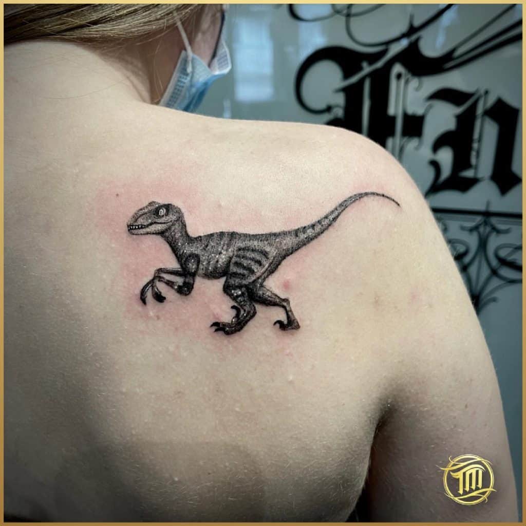 Tatuajes en la espalda que envejecen bien 2