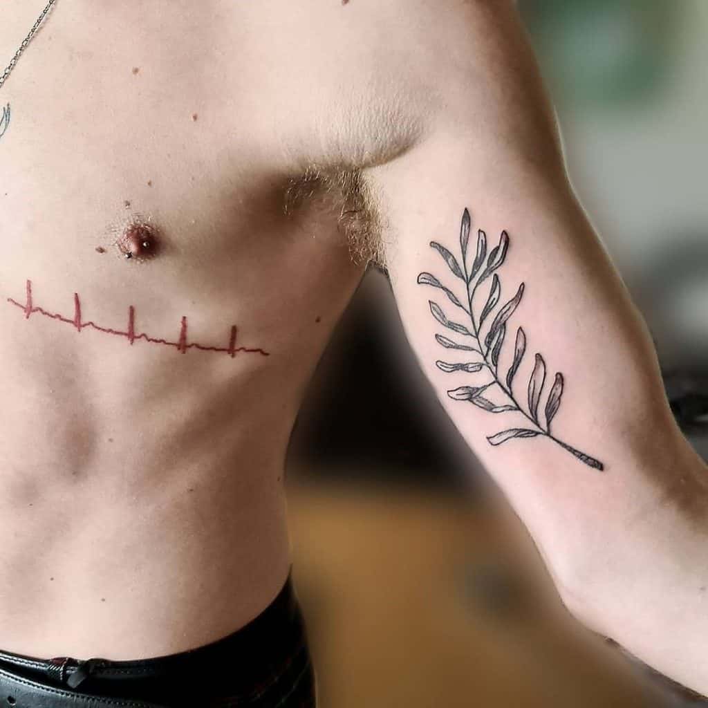 Tatuaje de helecho minimalista 