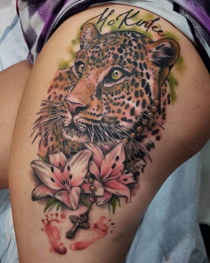 Tatuaje de lirio de tigre 