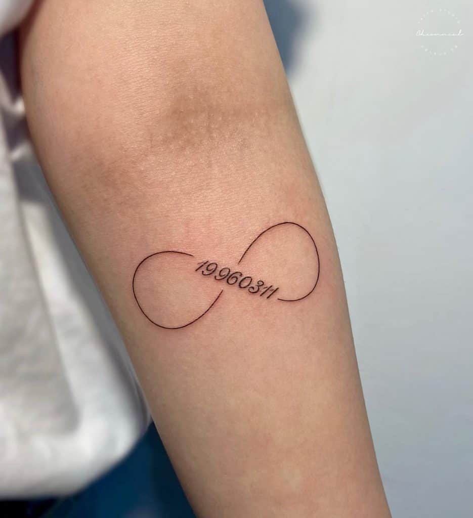 Tatuaje infinito con grandes significados 4