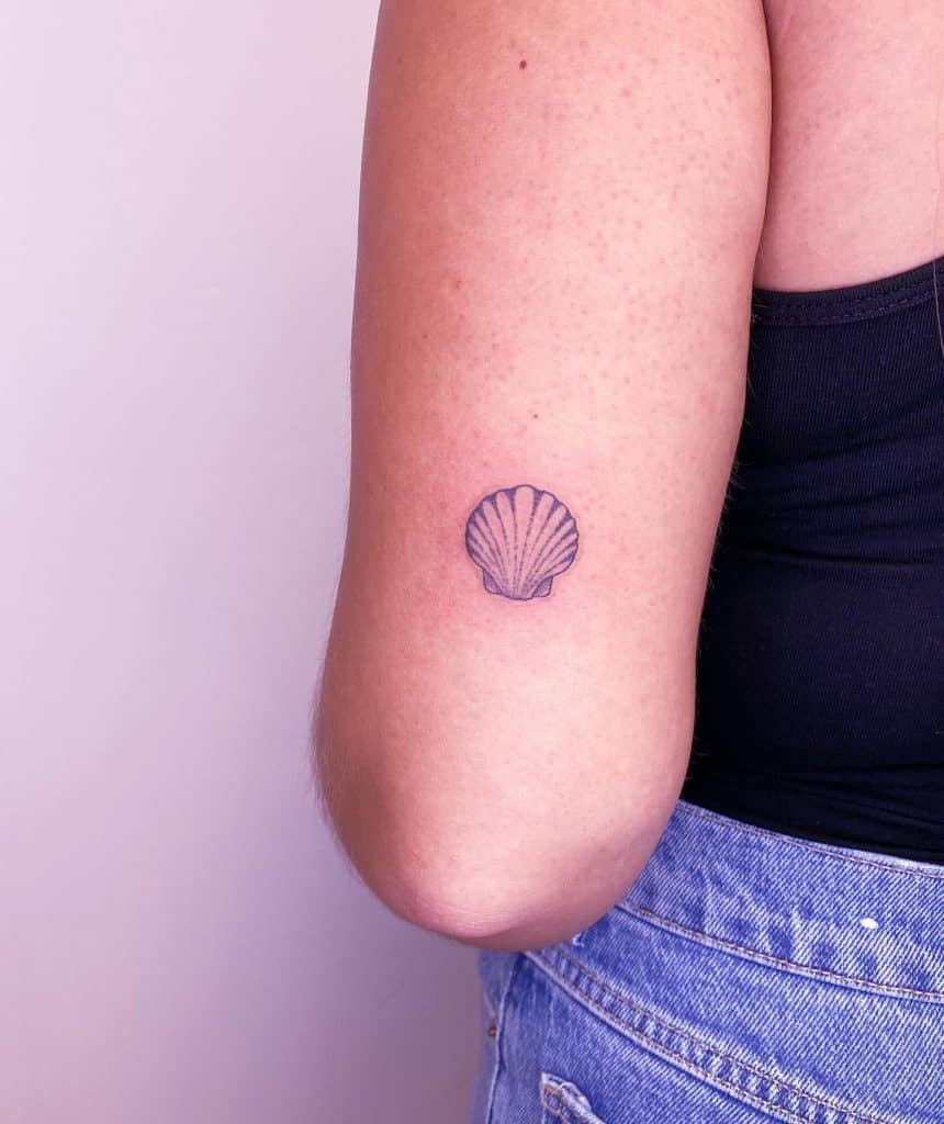 Tatuaje de concha marina con grandes significados 3