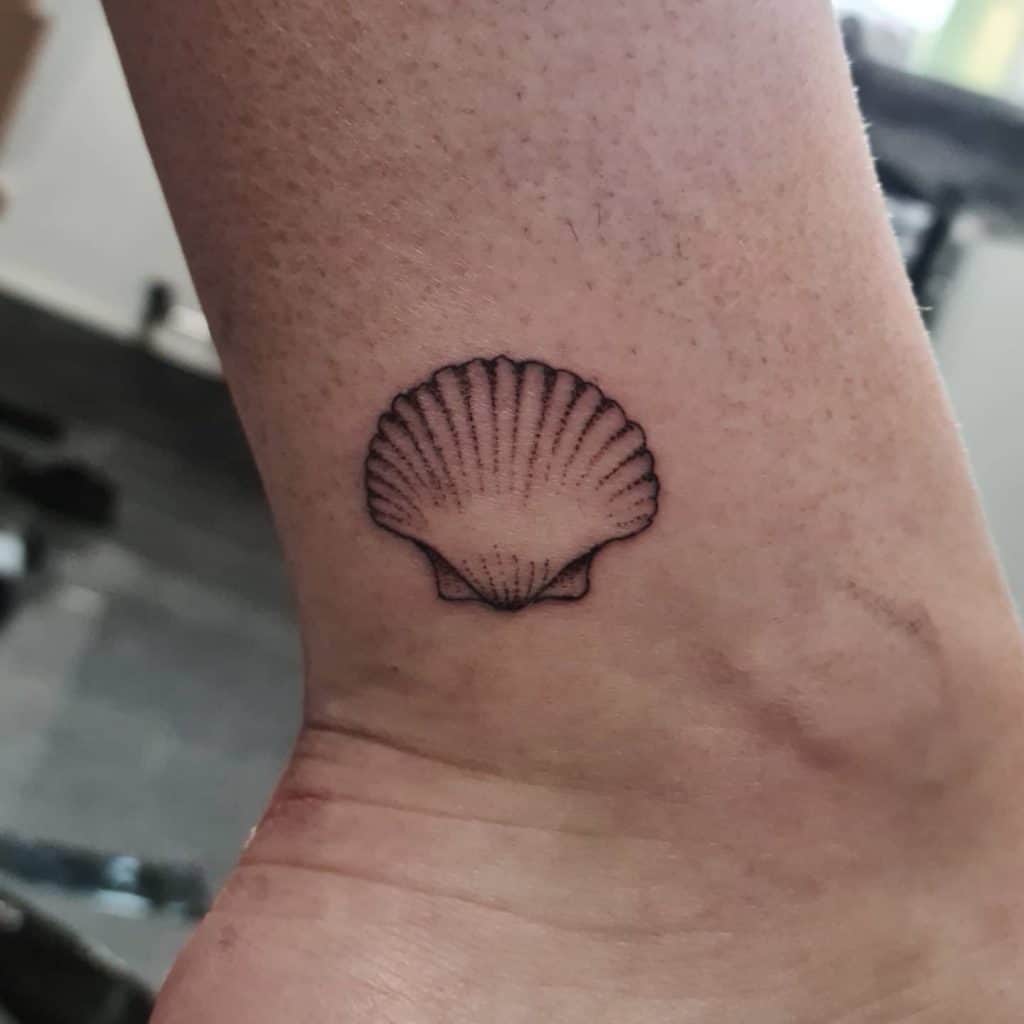 Tatuaje de concha marina con grandes significados 4