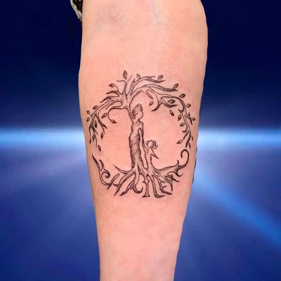 Tatuaje de árbol de la vida de madre e hija