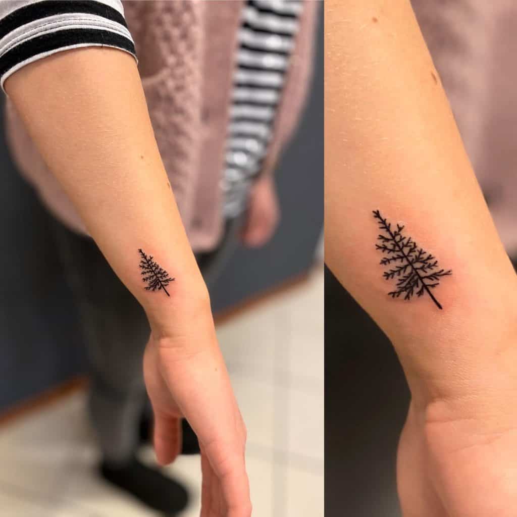 pequeño árbol tatuaje 1