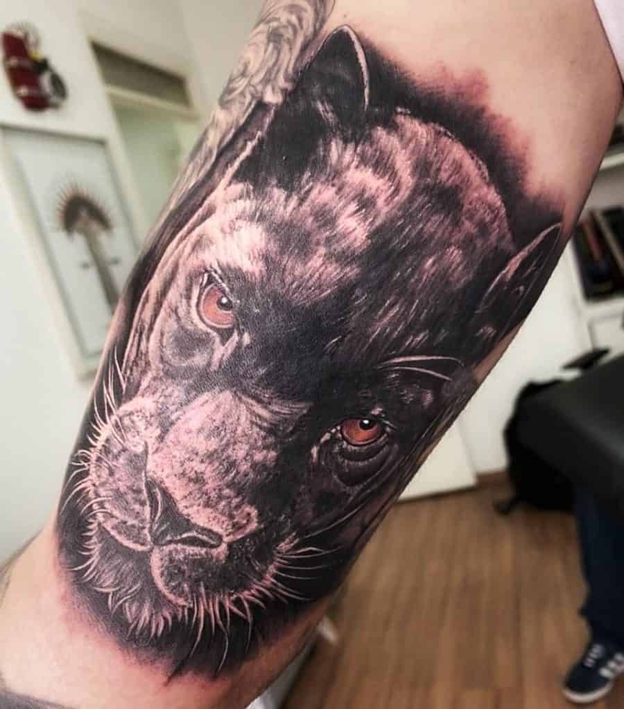 Tatuaje de pantera realista 4