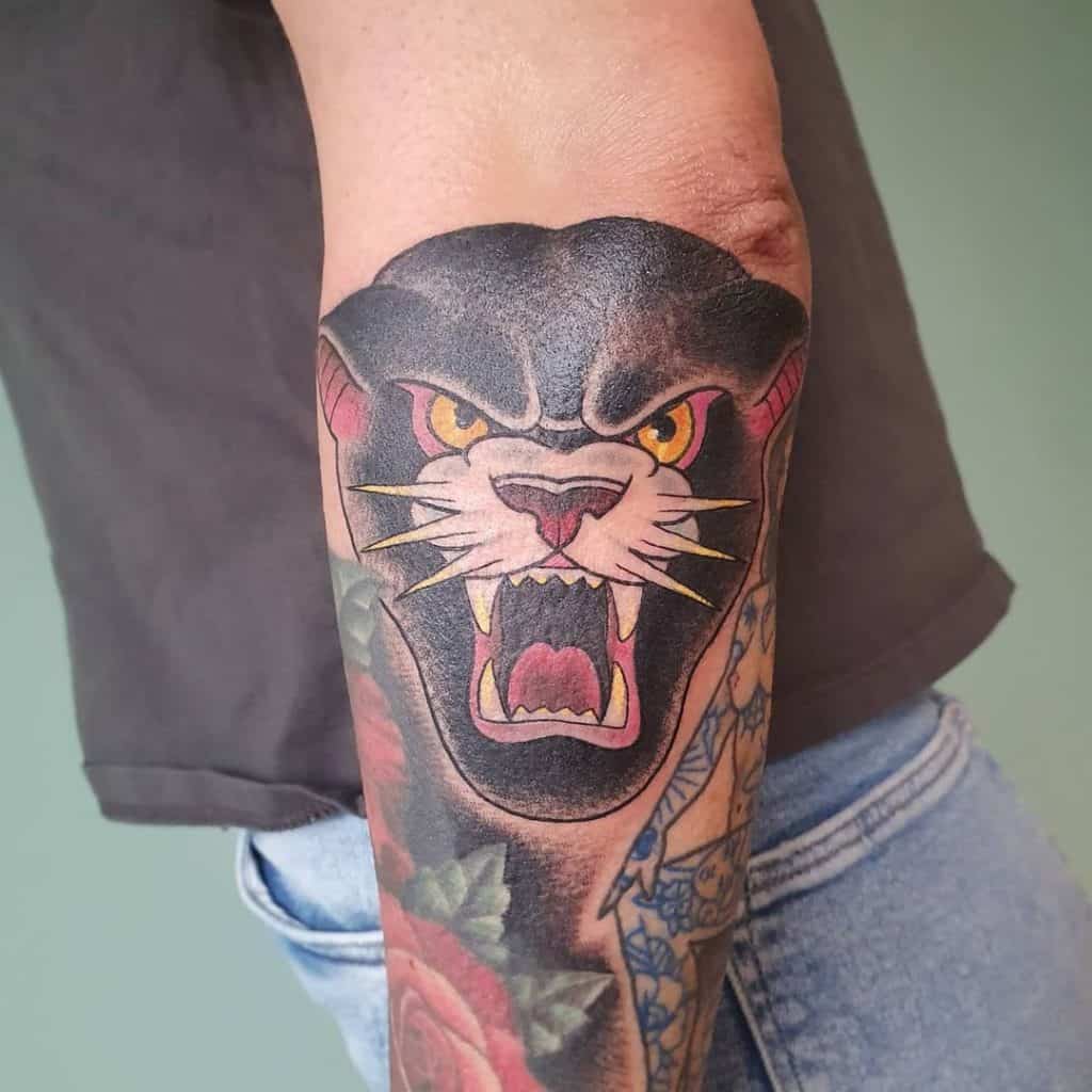 Tatuaje de cabeza de pantera 3