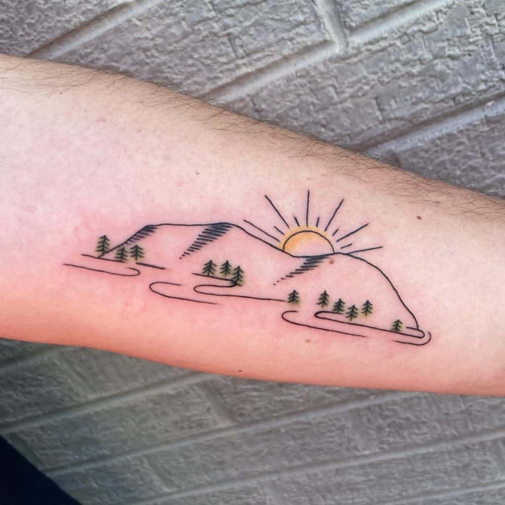 Tatuaje de contorno de montaña simple 2