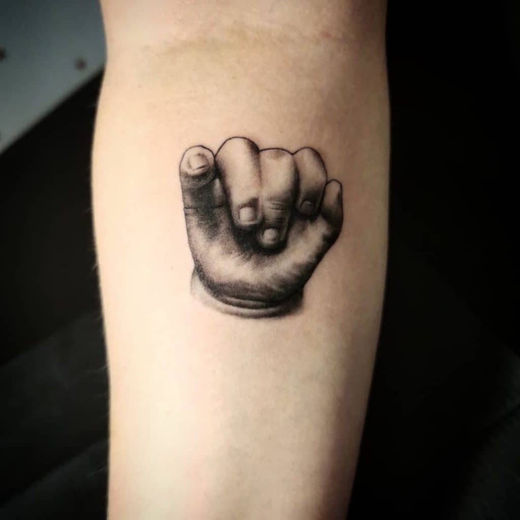 Tatuaje de la mano del bebé 2