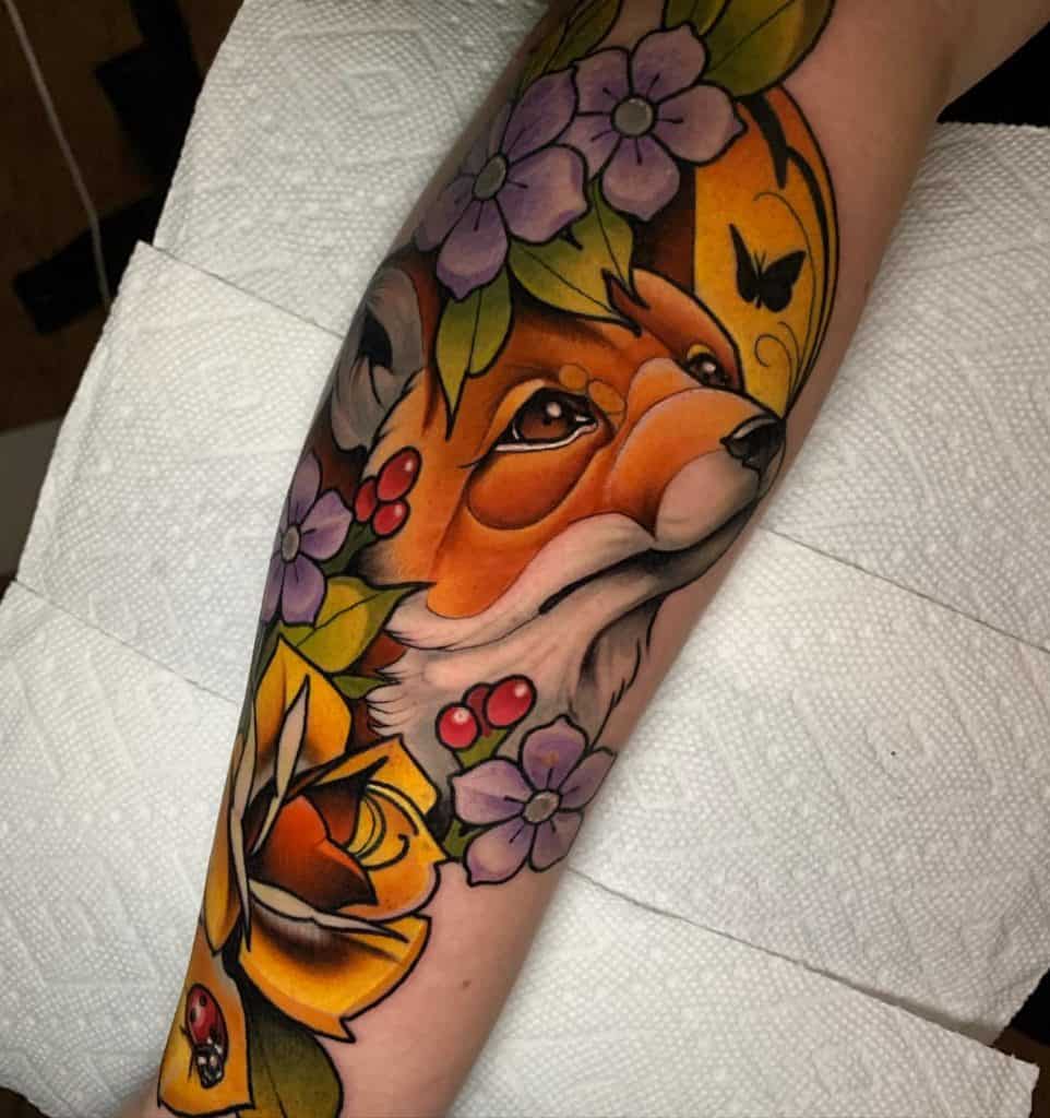 Tatuaje de zorro floral 3