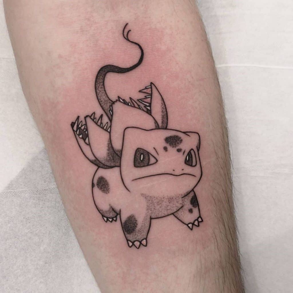 Tatuaje De Pokémon En Blanco Y Negro